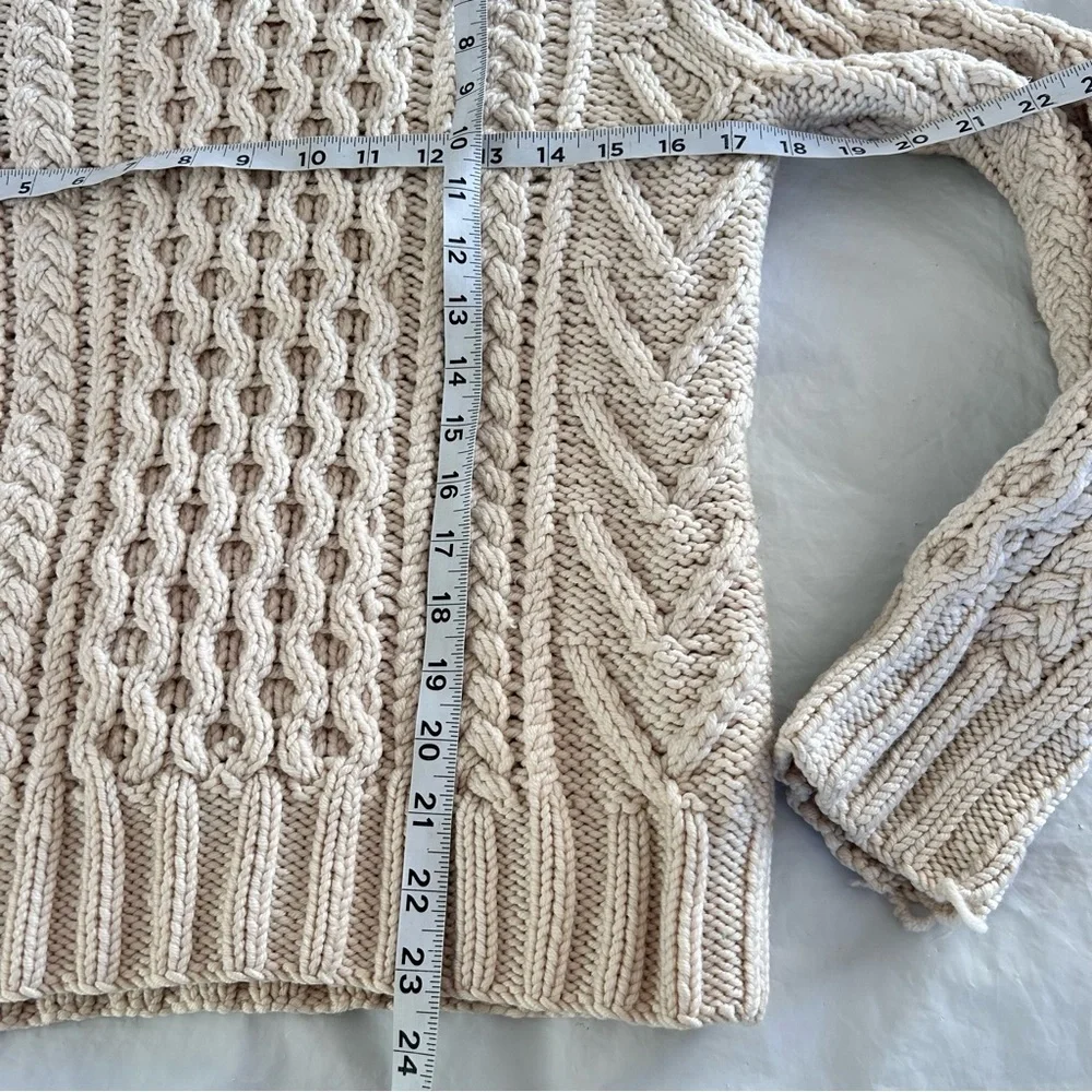 J. Crew Hand Knit Cream Cable Knit Wool Turtleneck Sweater Size S Fisherman